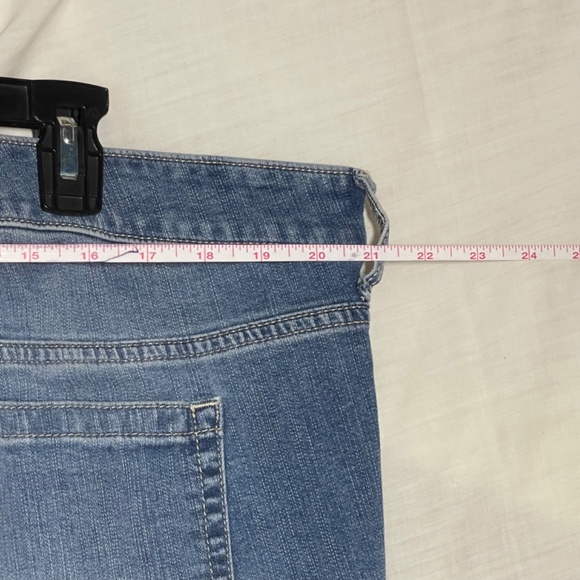 Torrid First at Fit Women’s Blue Denim Washed Jeans. Straight leg. Size 20 - Picture 8 of 8